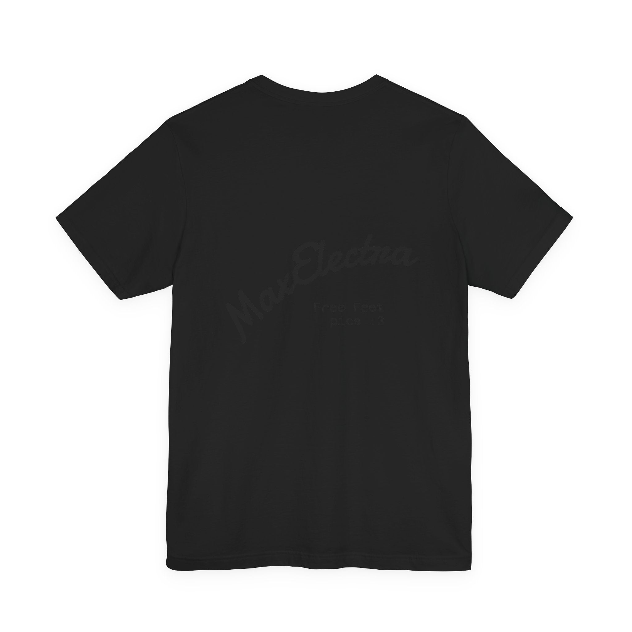 Yeah Maclaine Finn Mau Tee